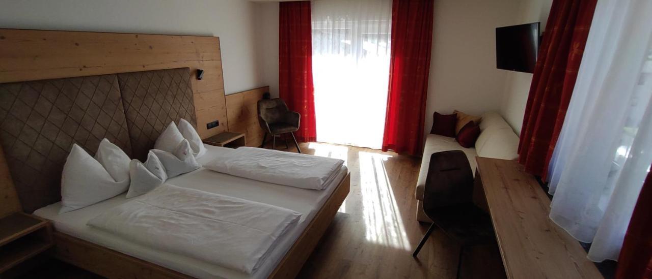 Hotel Garni Tannenhof Флахау Экстерьер фото