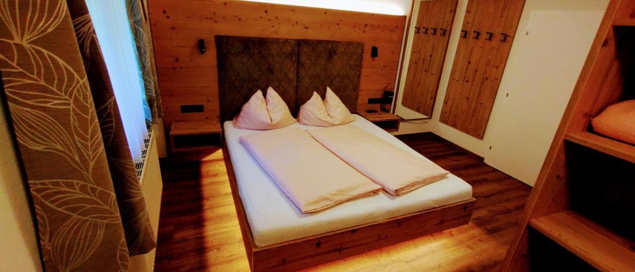 Hotel Garni Tannenhof Флахау Экстерьер фото