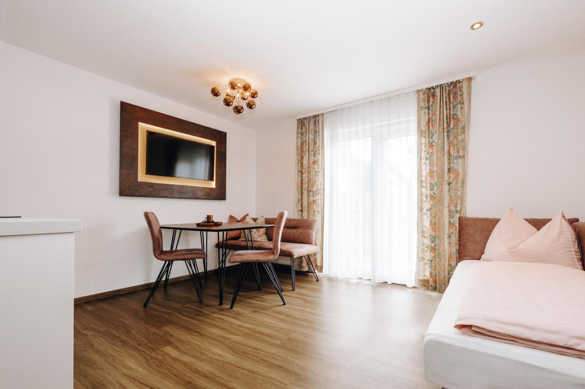 Hotel Garni Tannenhof Флахау Экстерьер фото