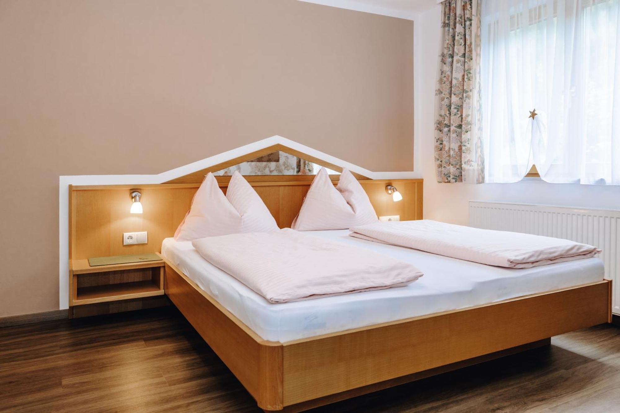 Hotel Garni Tannenhof Флахау Экстерьер фото
