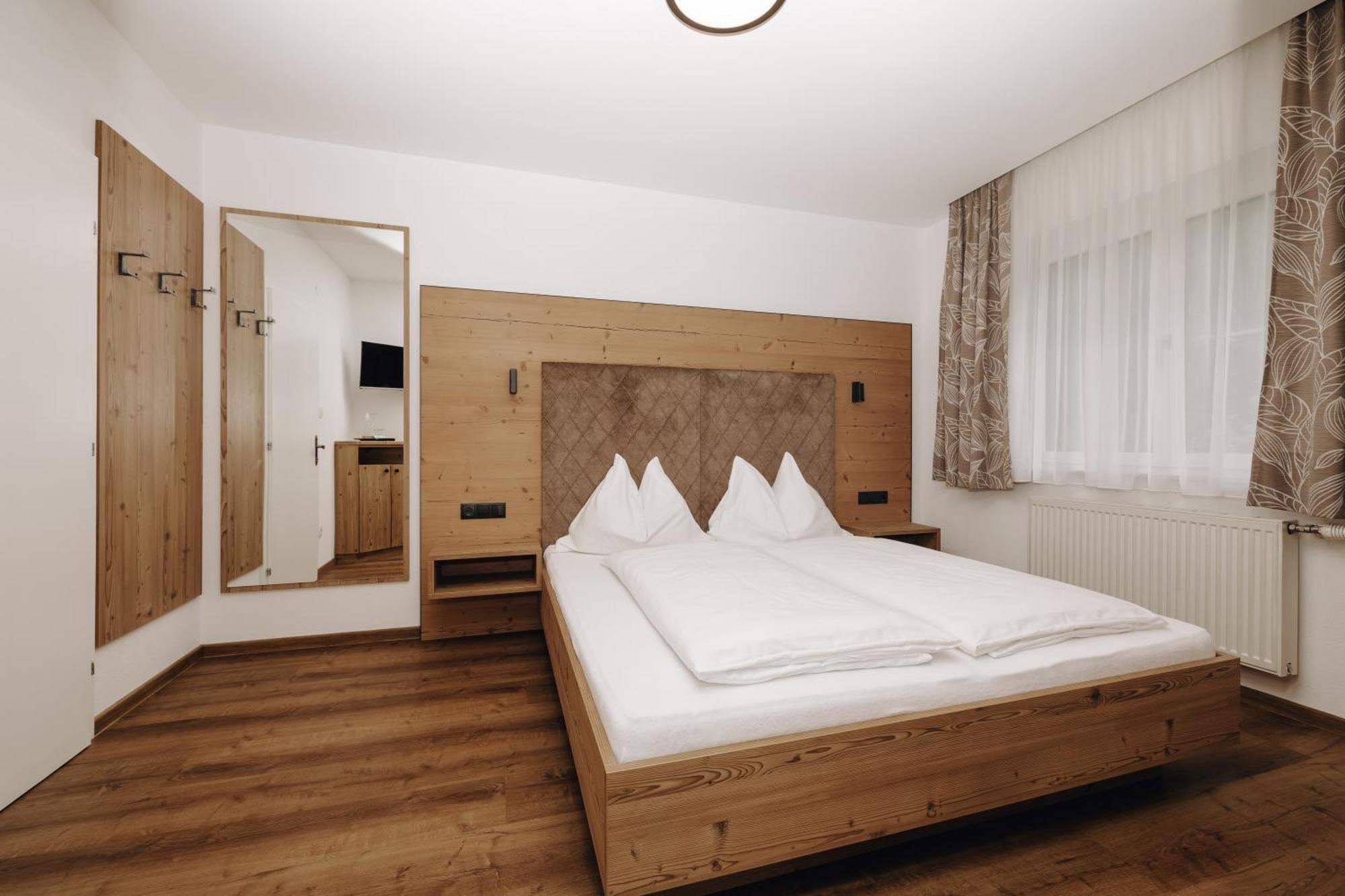 Hotel Garni Tannenhof Флахау Экстерьер фото